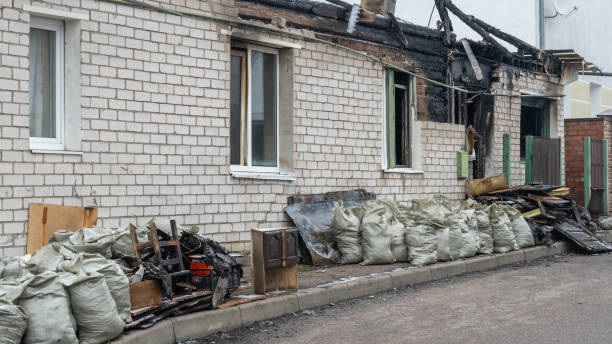 24/7 Emergency Fire Damage Restoration experts in Beardstown, IL